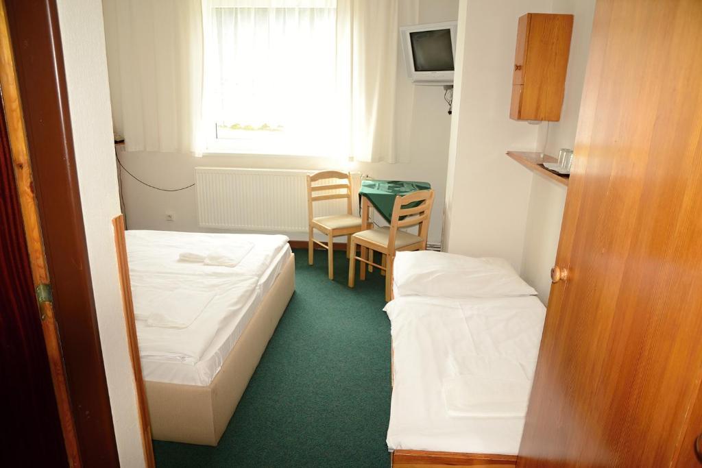Sporthotel Olympia Stachy Bilik gambar
